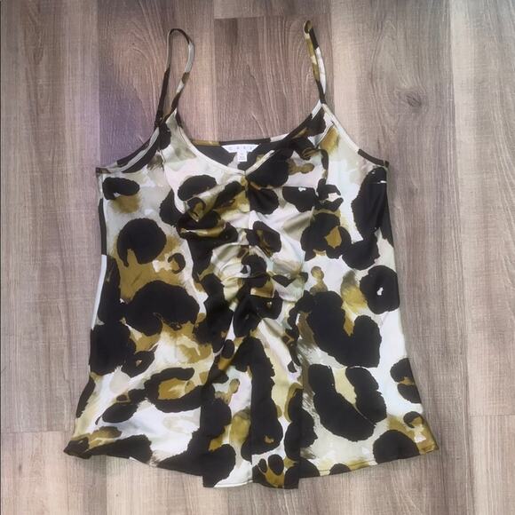CAbi Camisole with Black and Gold Pattern Sz M - Picture 2 of 7